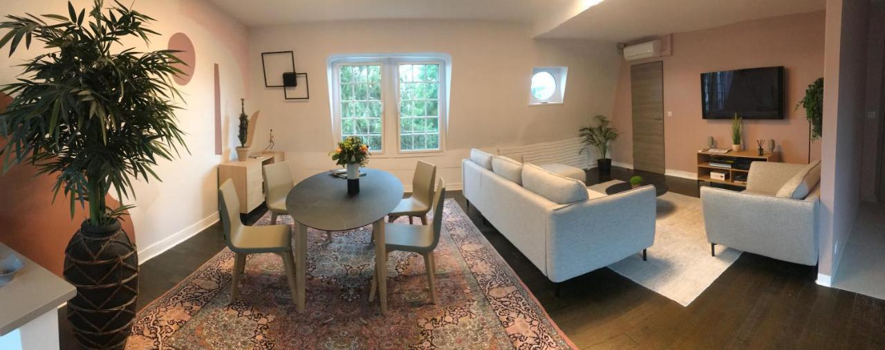 Appartement De 100M2 Dans Un Parc A 20 Mn Du Centre De Paris Garches Экстерьер фото